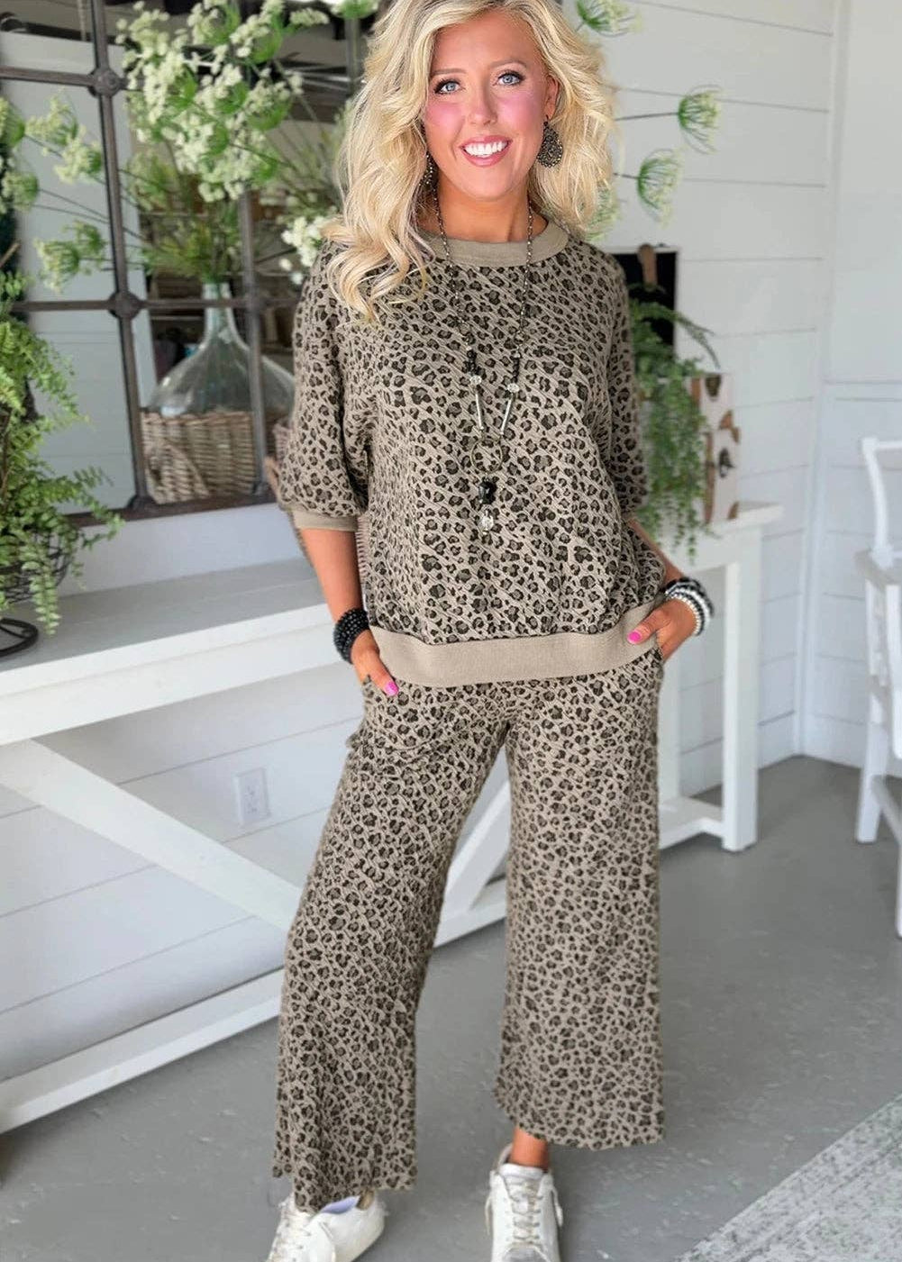 Chic in the Wild Set
