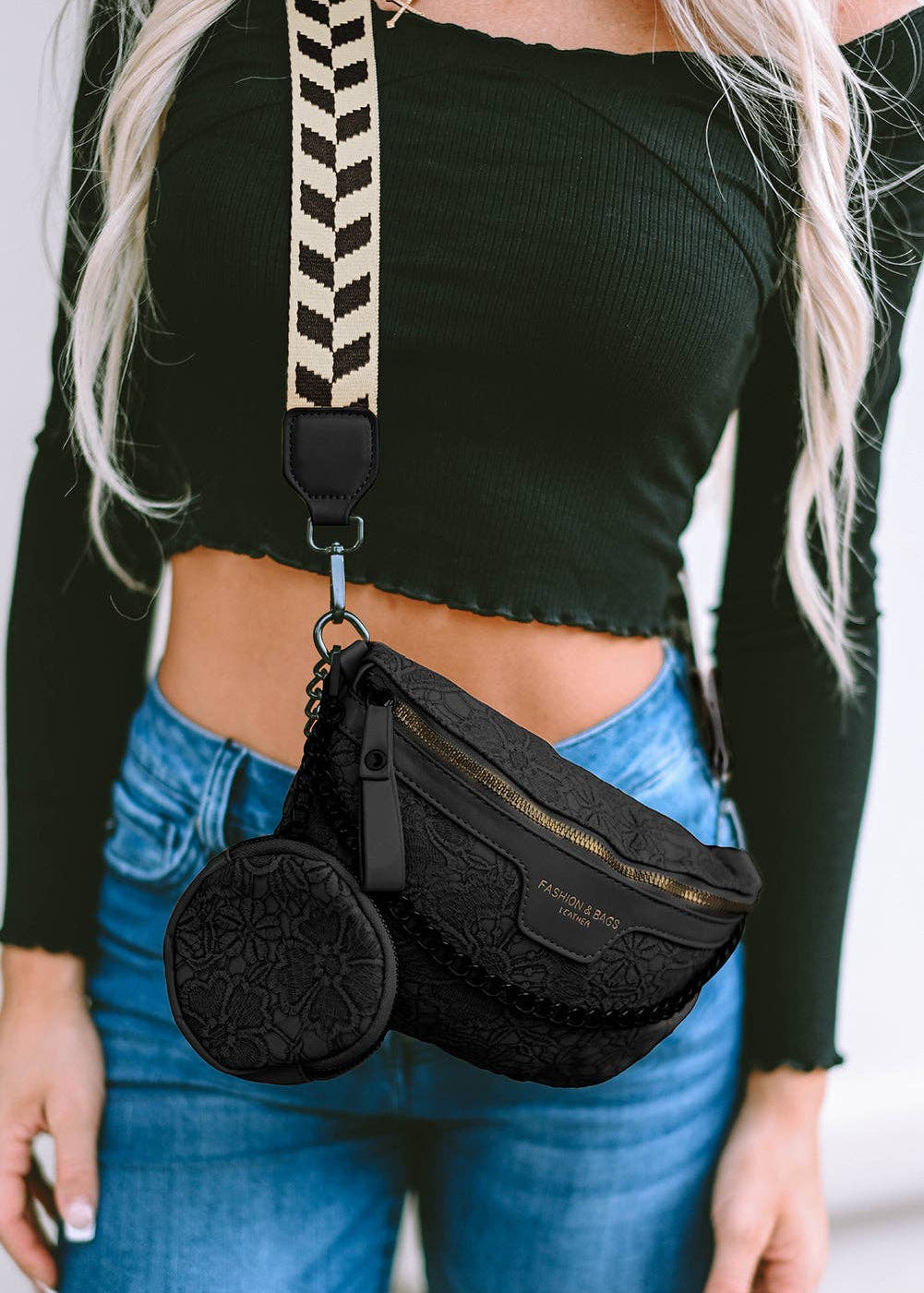 Chain Shoulder Bag