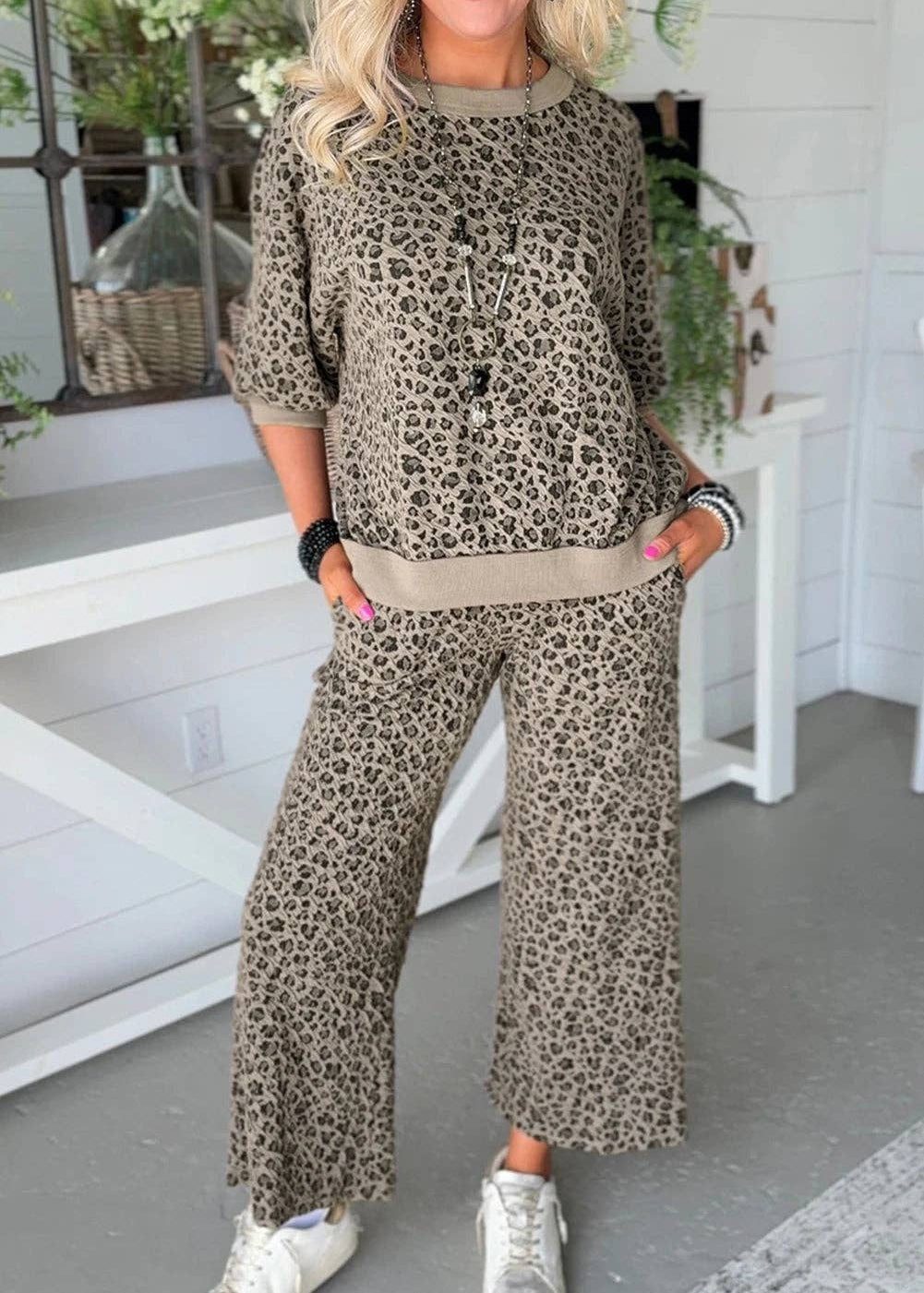 Chic in the Wild Set